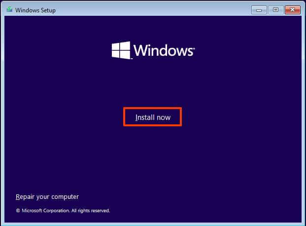 il computer caricherà il programma di installazione di Windows 11