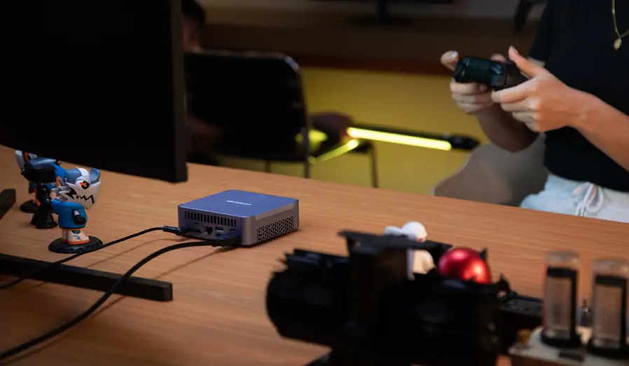 Una postazione gaming essenziale con Mini PC