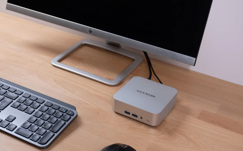 GEEKOM A8 Mini PC con AMD Ryzen™ 7-8745HS photo review